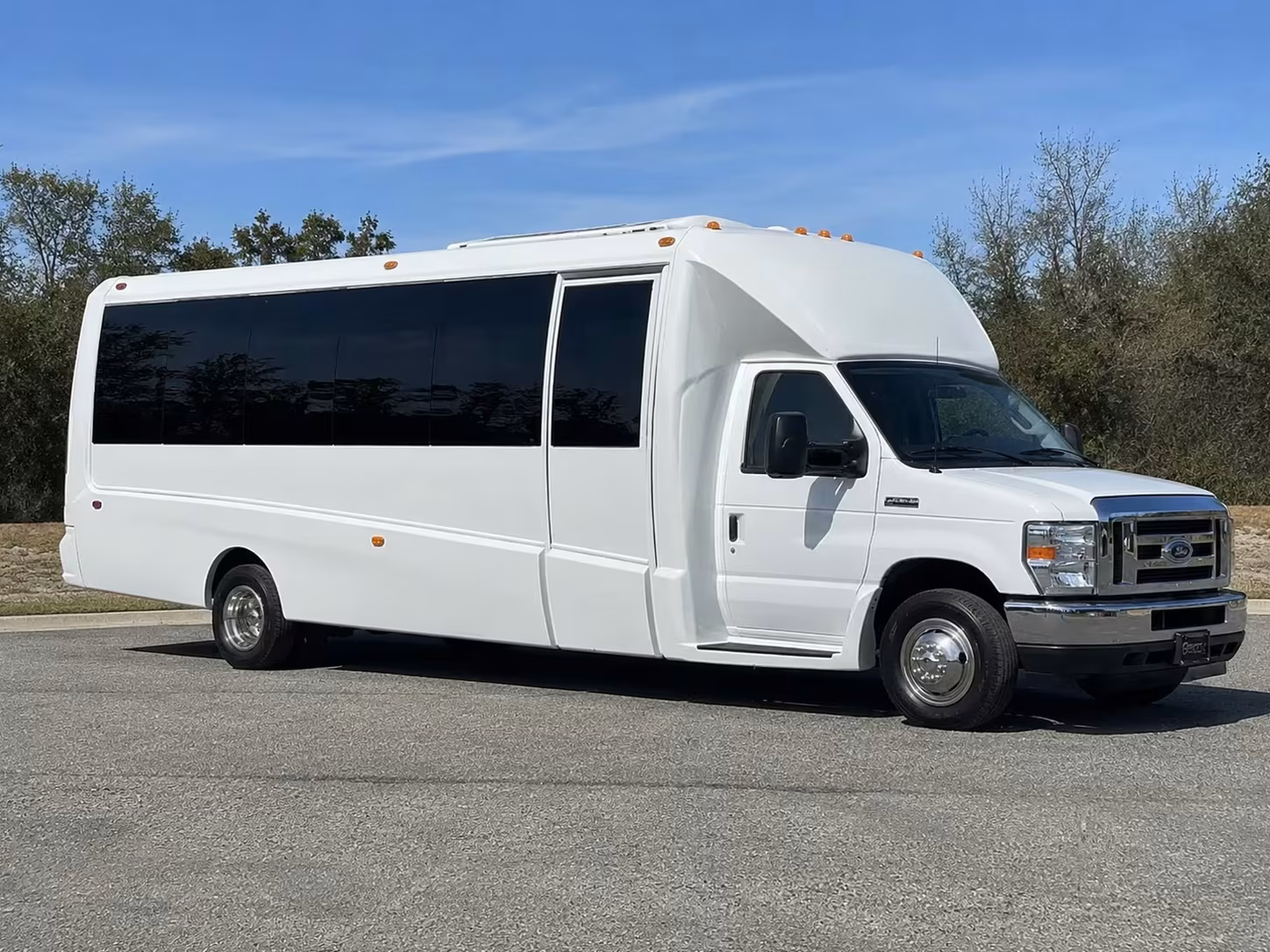 bus rentals for orange proms homecomings