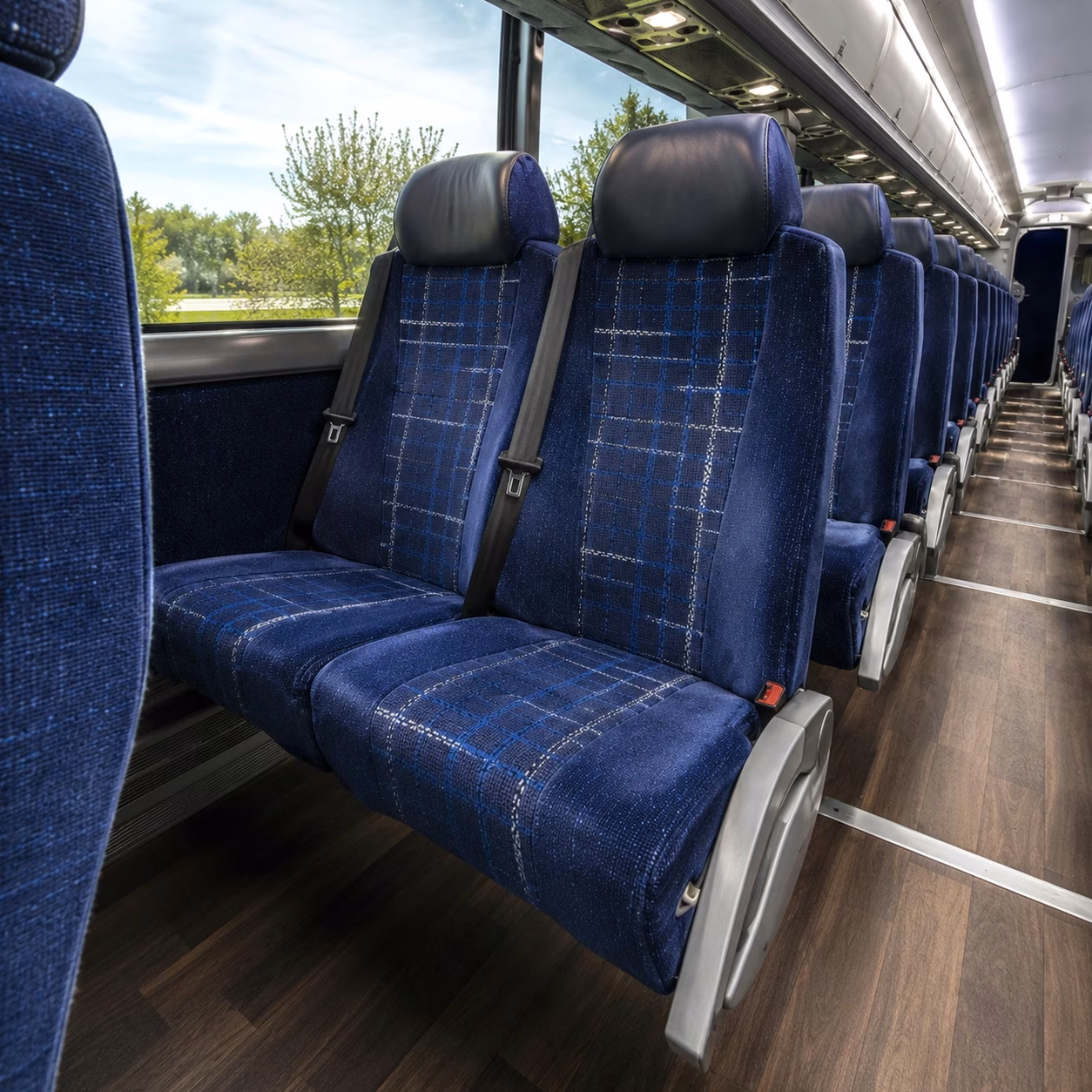 compare bus rental pricing in orange online upfront and in minutes