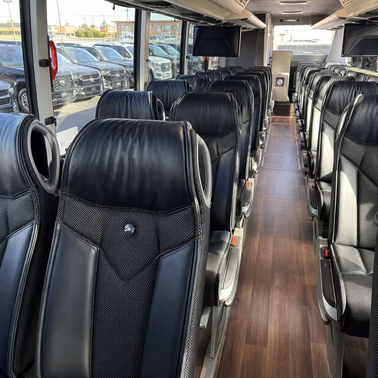 orange charter bus rentals to john wayne airport sna