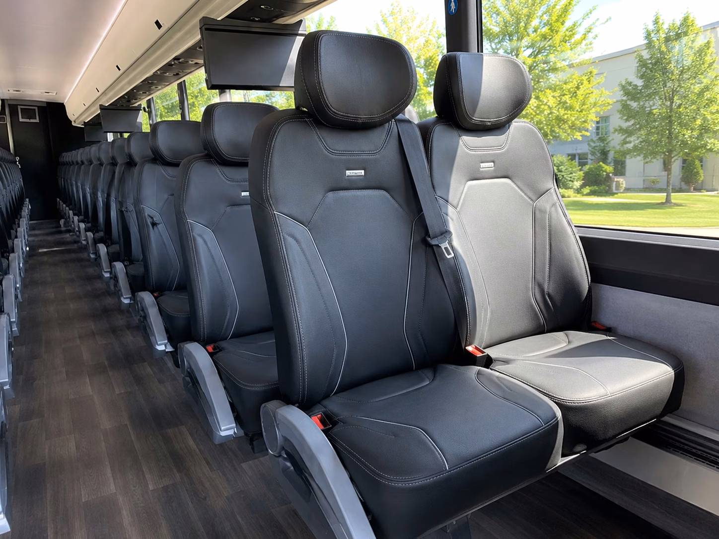 orange county minibus rentals for ceremony and reception venues